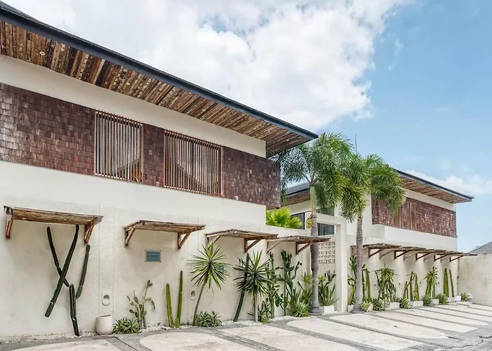 Casa De Fiero A4 2br In Seminyak